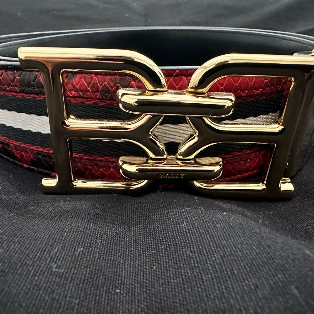 Authentic Men’s belt 38 size BALLY